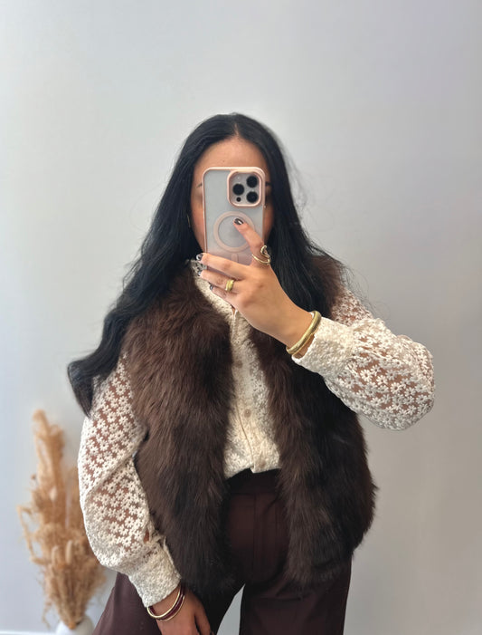 Sleeveless fur coat with brown pockets - LUNA