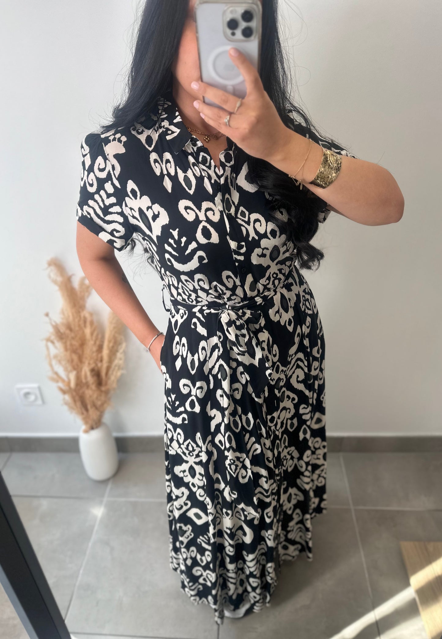 Robe à motifs fleuries en viscose
