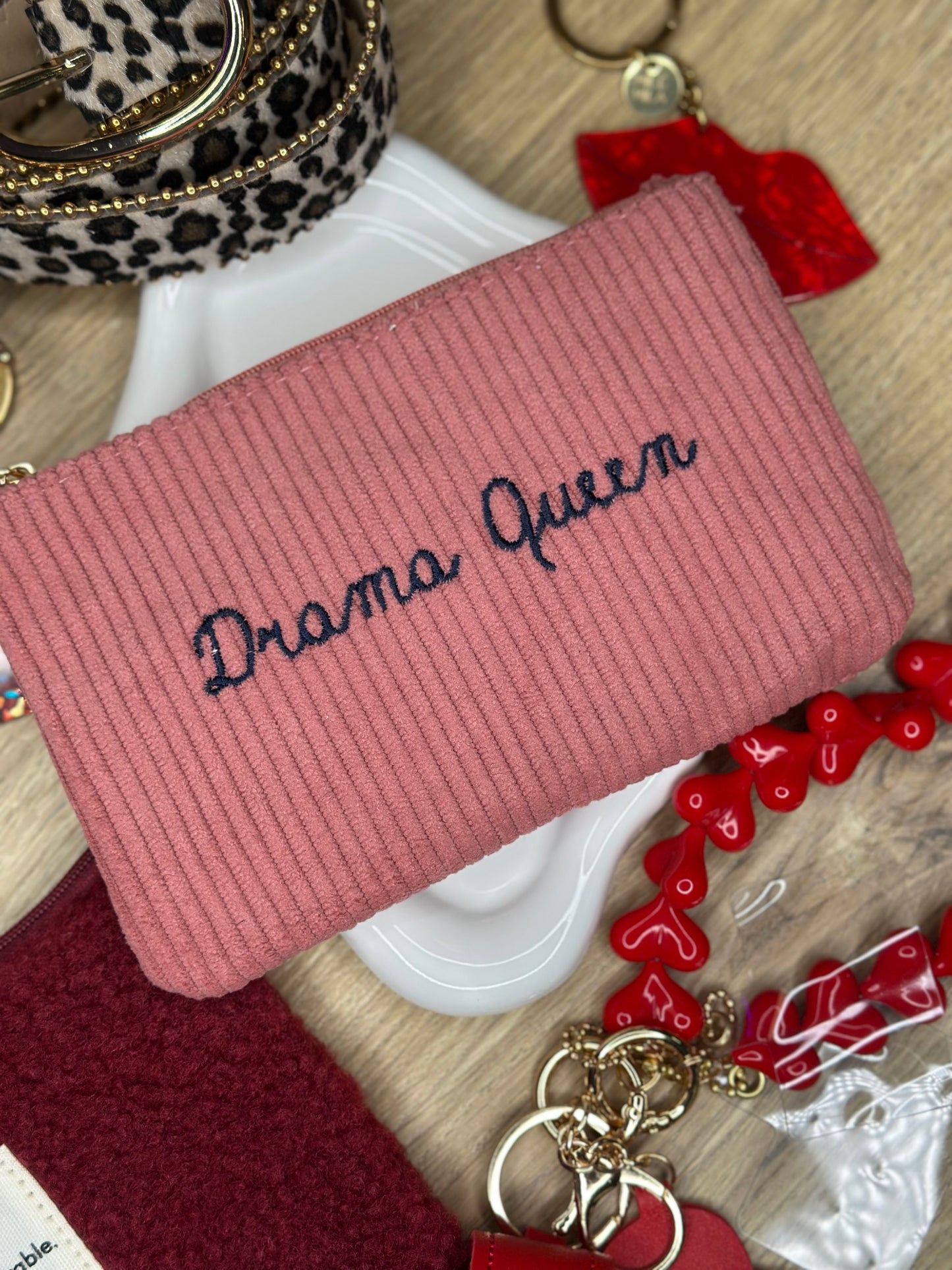 Pochette velours rose - DRAMA QUEEN