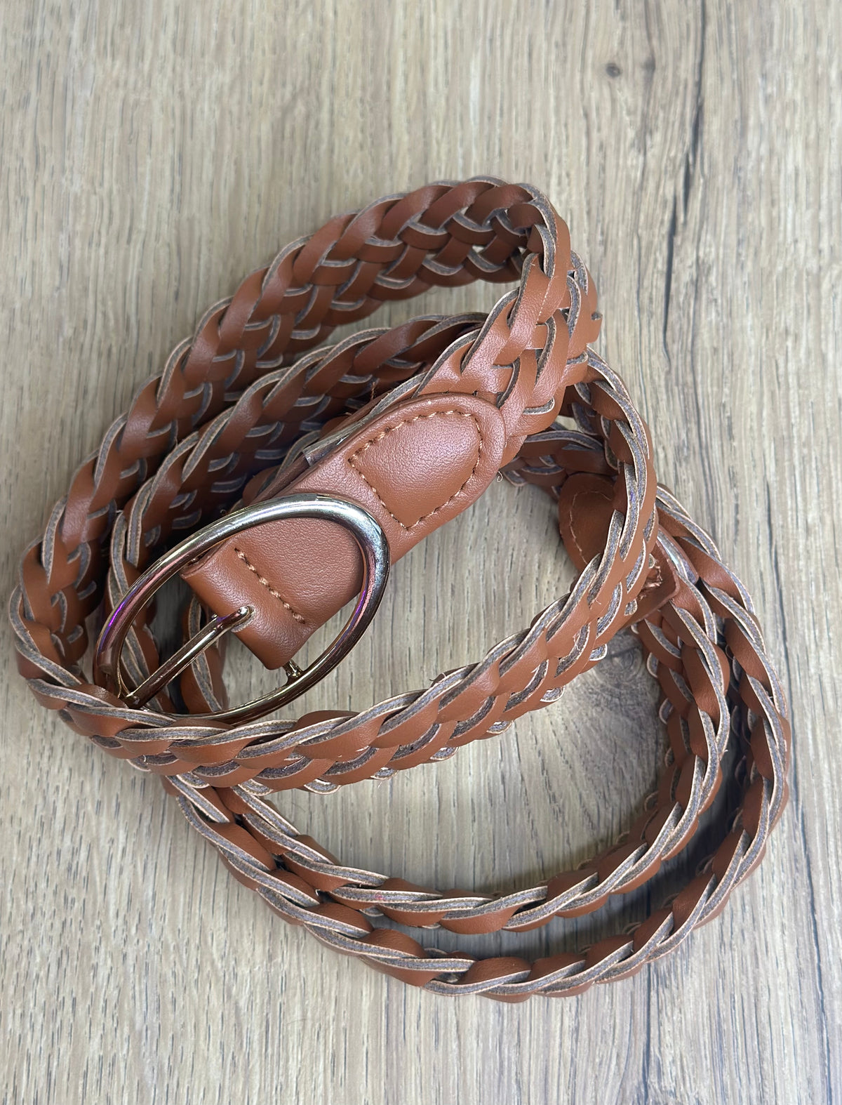 Ceinture tressée camel à boucle dorée