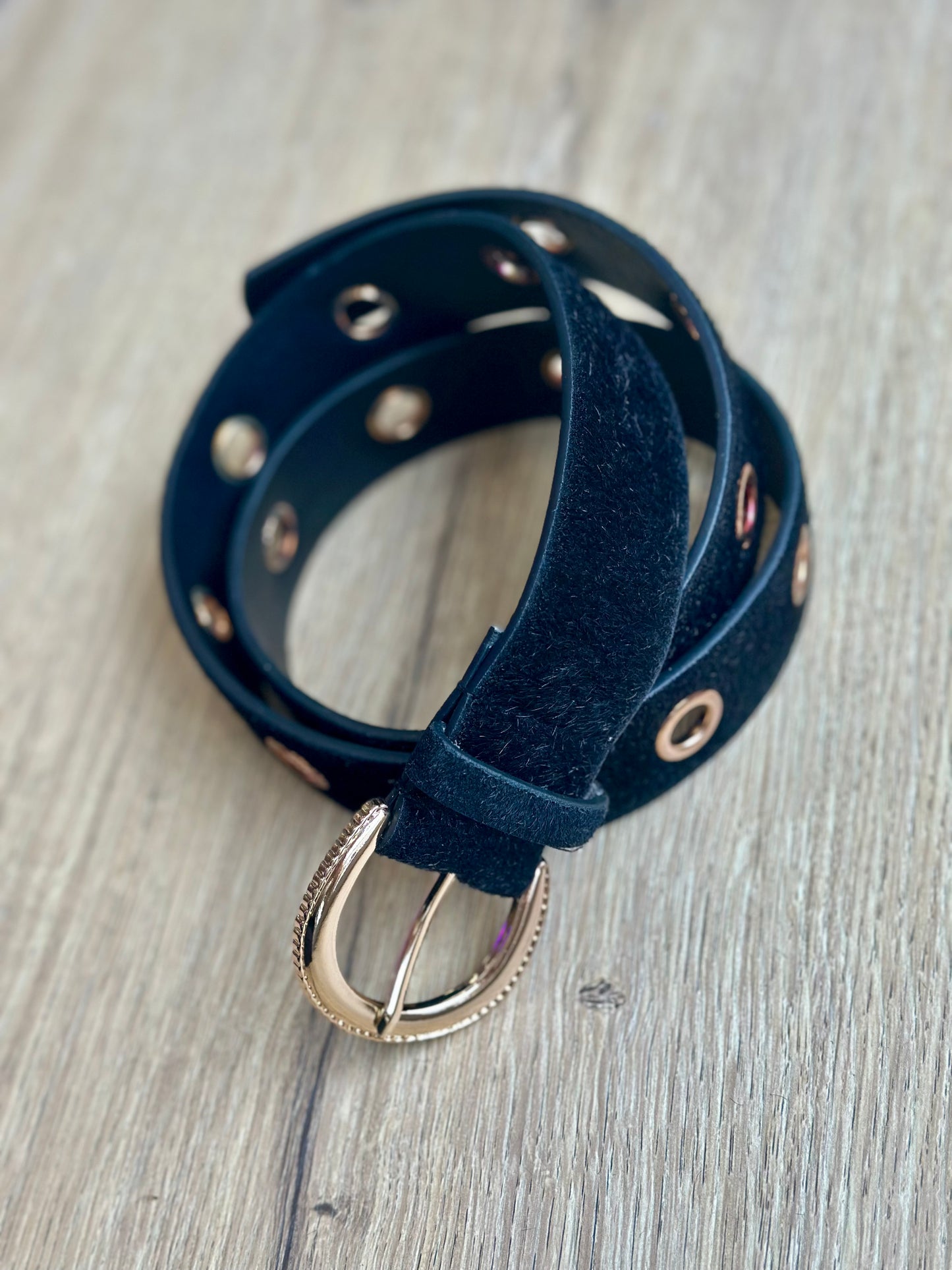 Ceinture en daim à trous - MARGOT