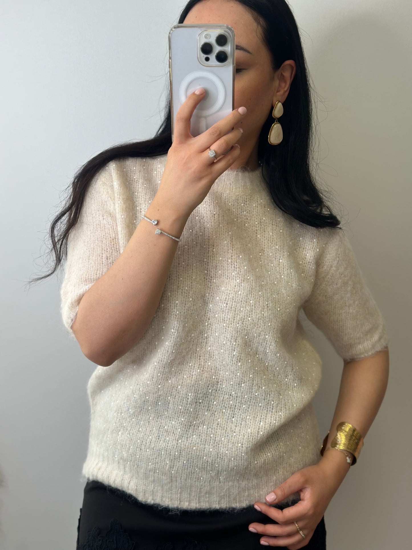 Pull manches courtes beige à perles - ROMANE