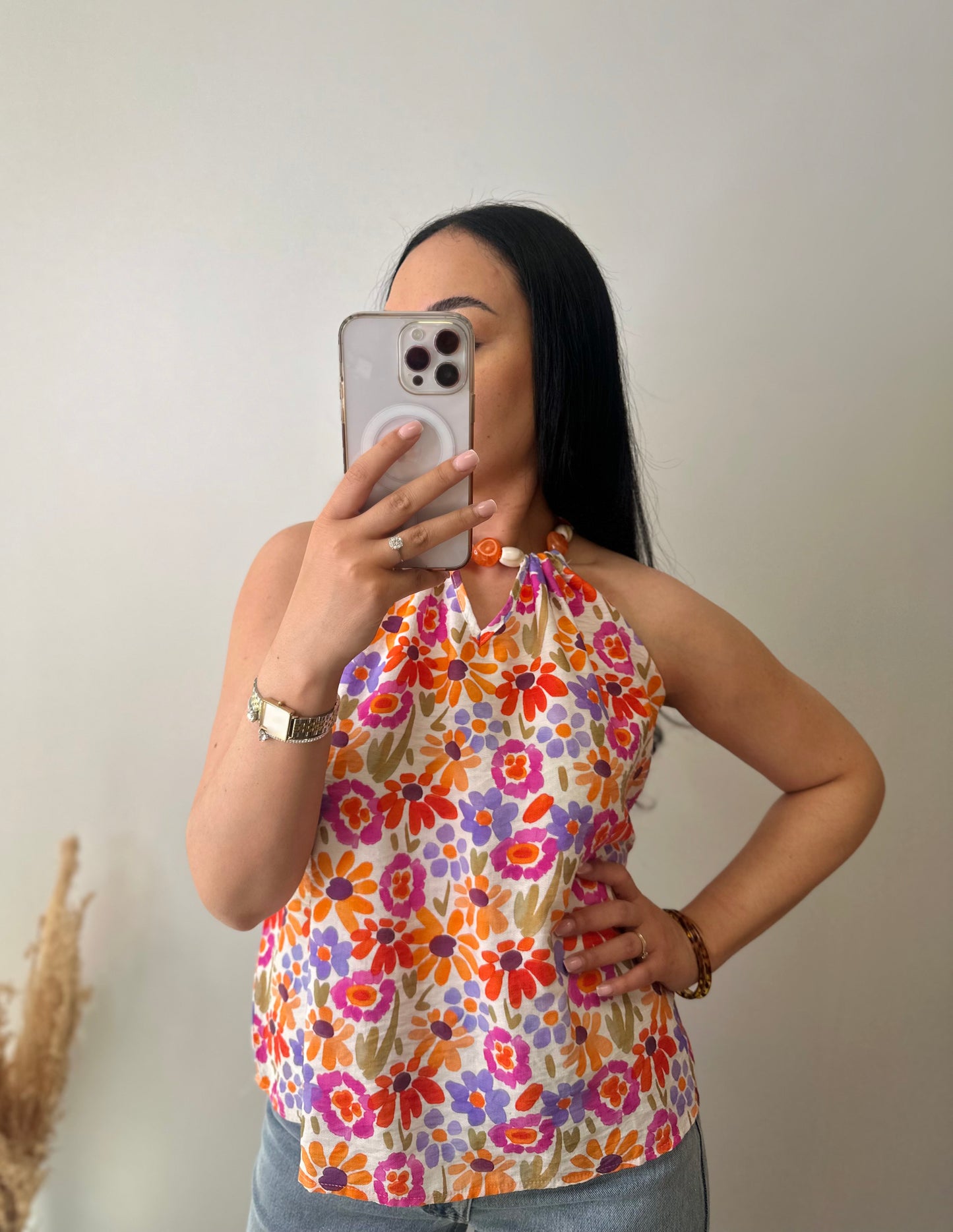 Blouse à motifs à perles attaché au cou