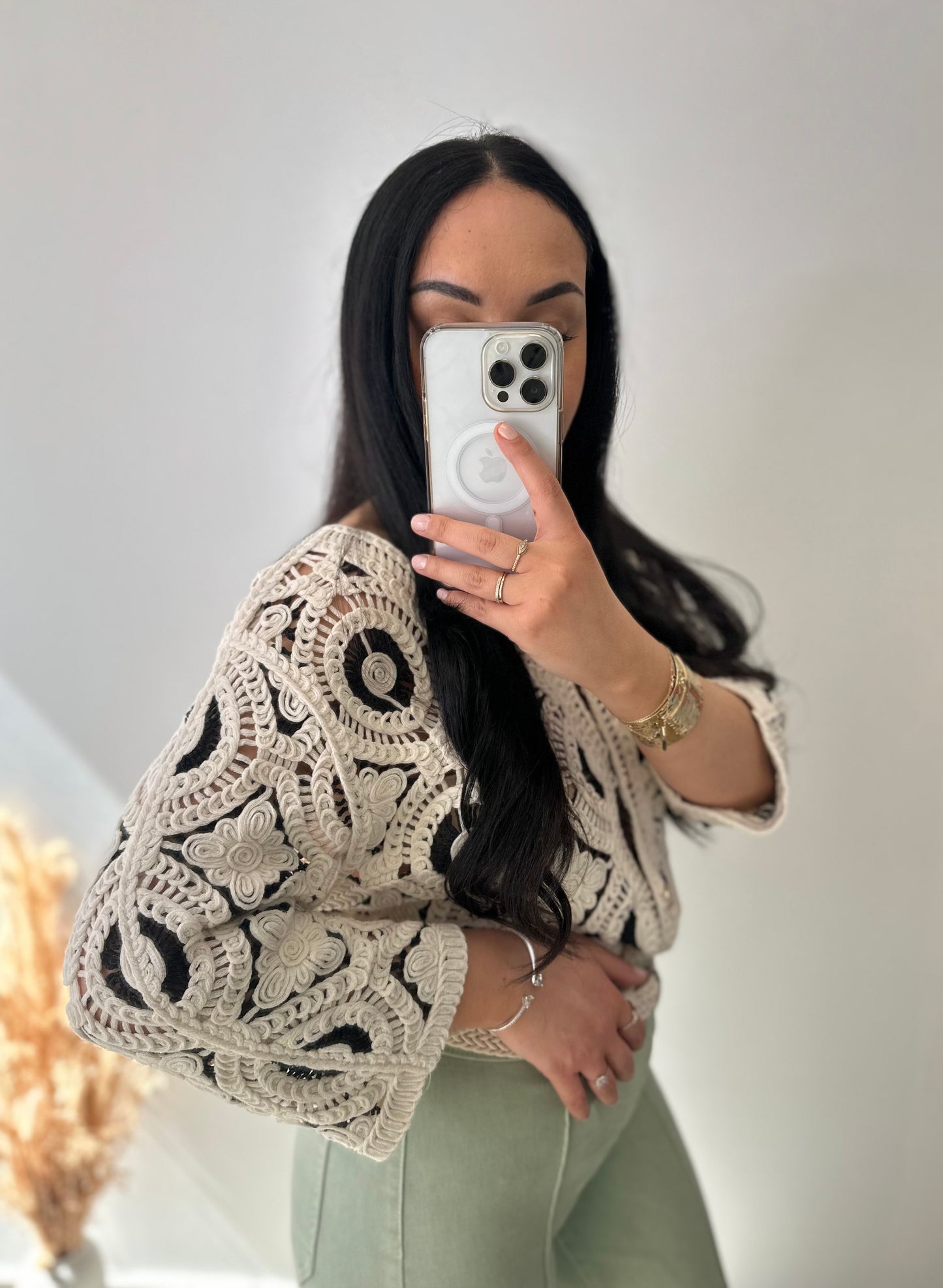 Gilet à crochets et boutons dorés