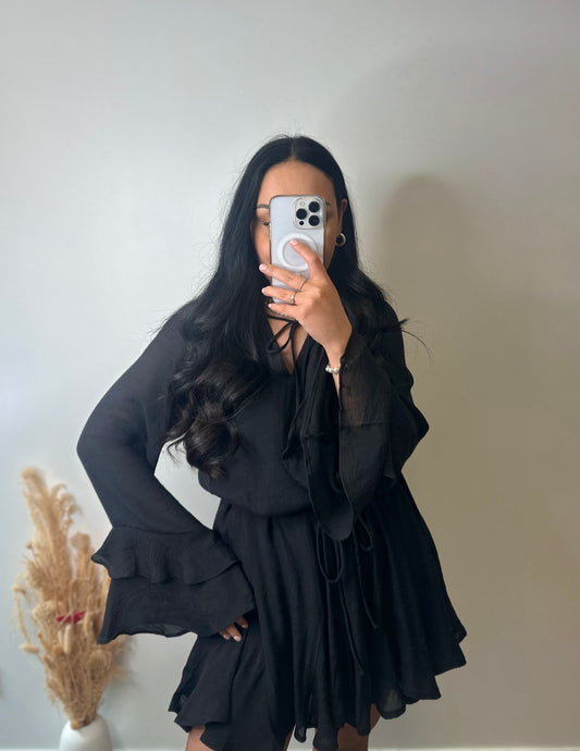 Robe noire à volants - JADE