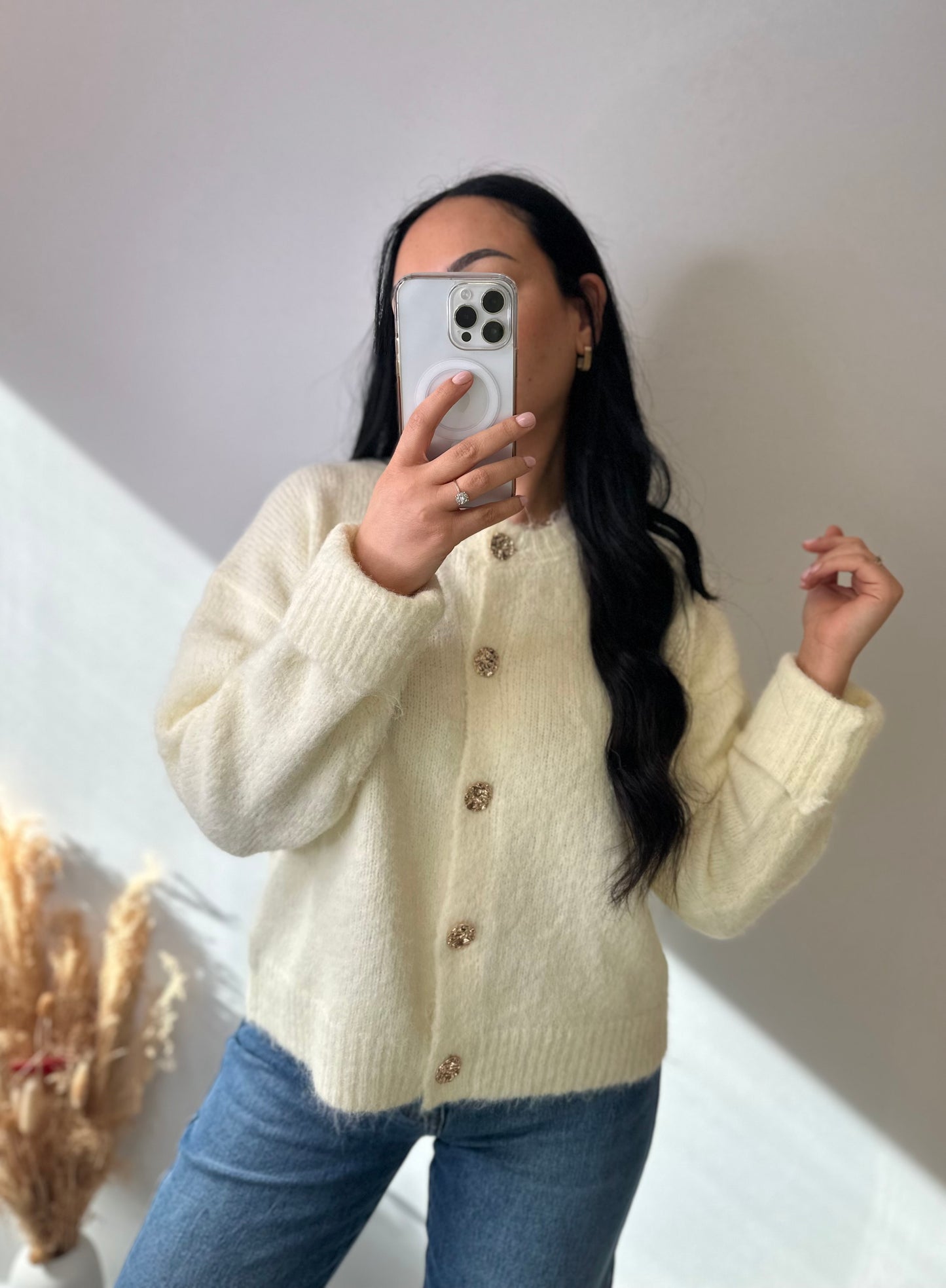 Gilet cocooning jaune à boutons dorés - EMMA