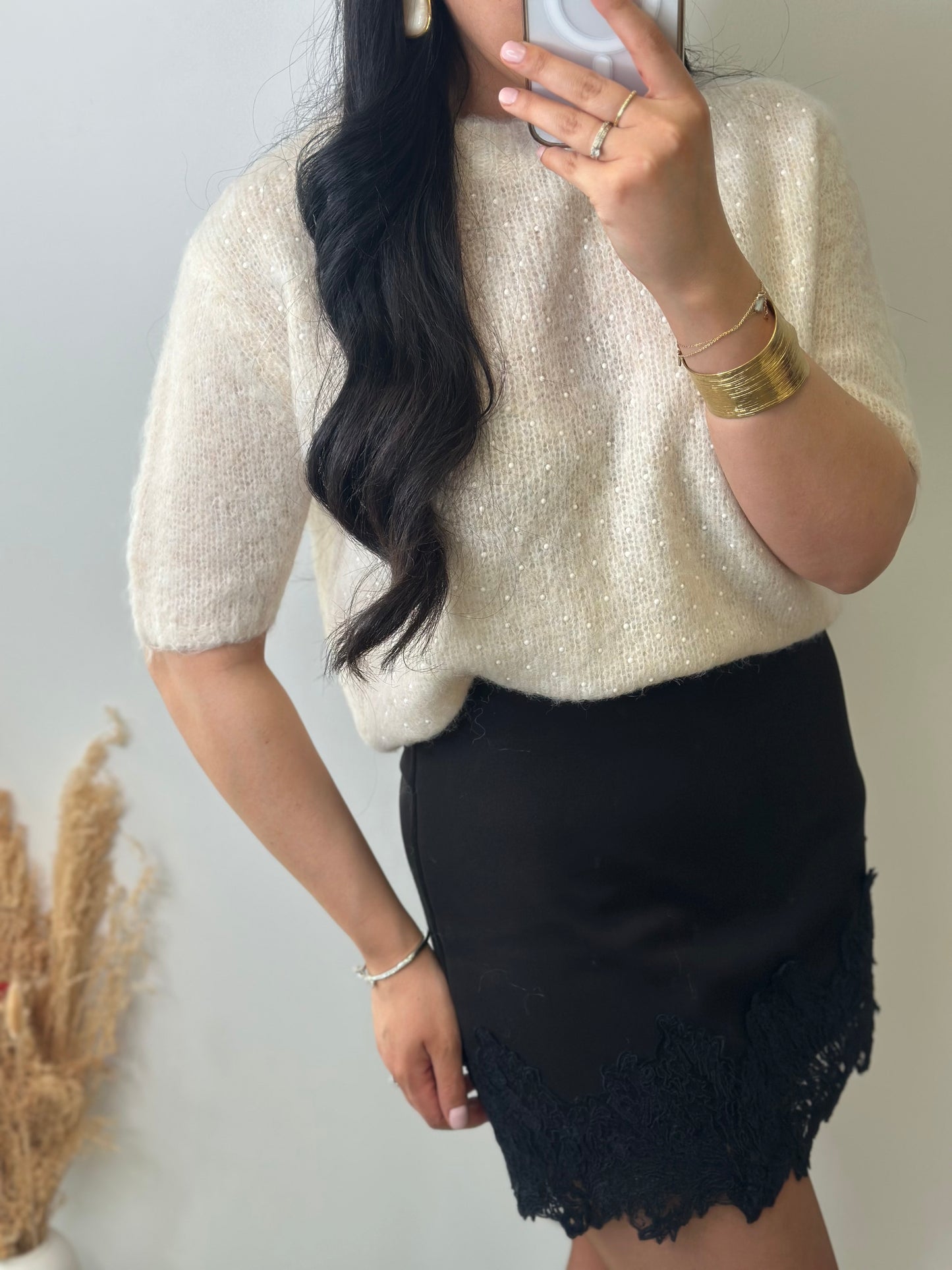 Pull manches courtes beige à perles - ROMANE