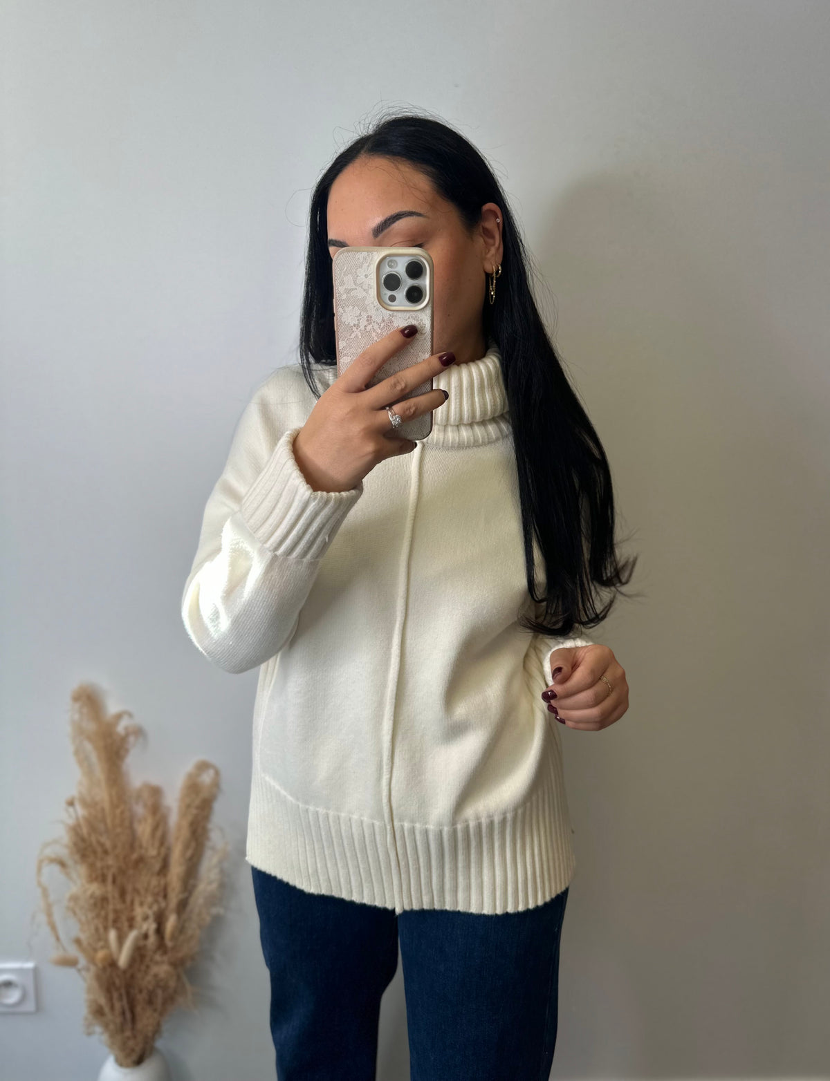 Pull col roulé en viscose couleur crème à détails