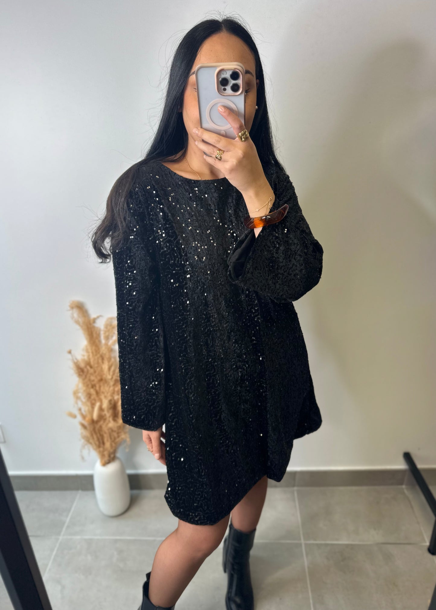 Robe courte à sequins - GLAM
