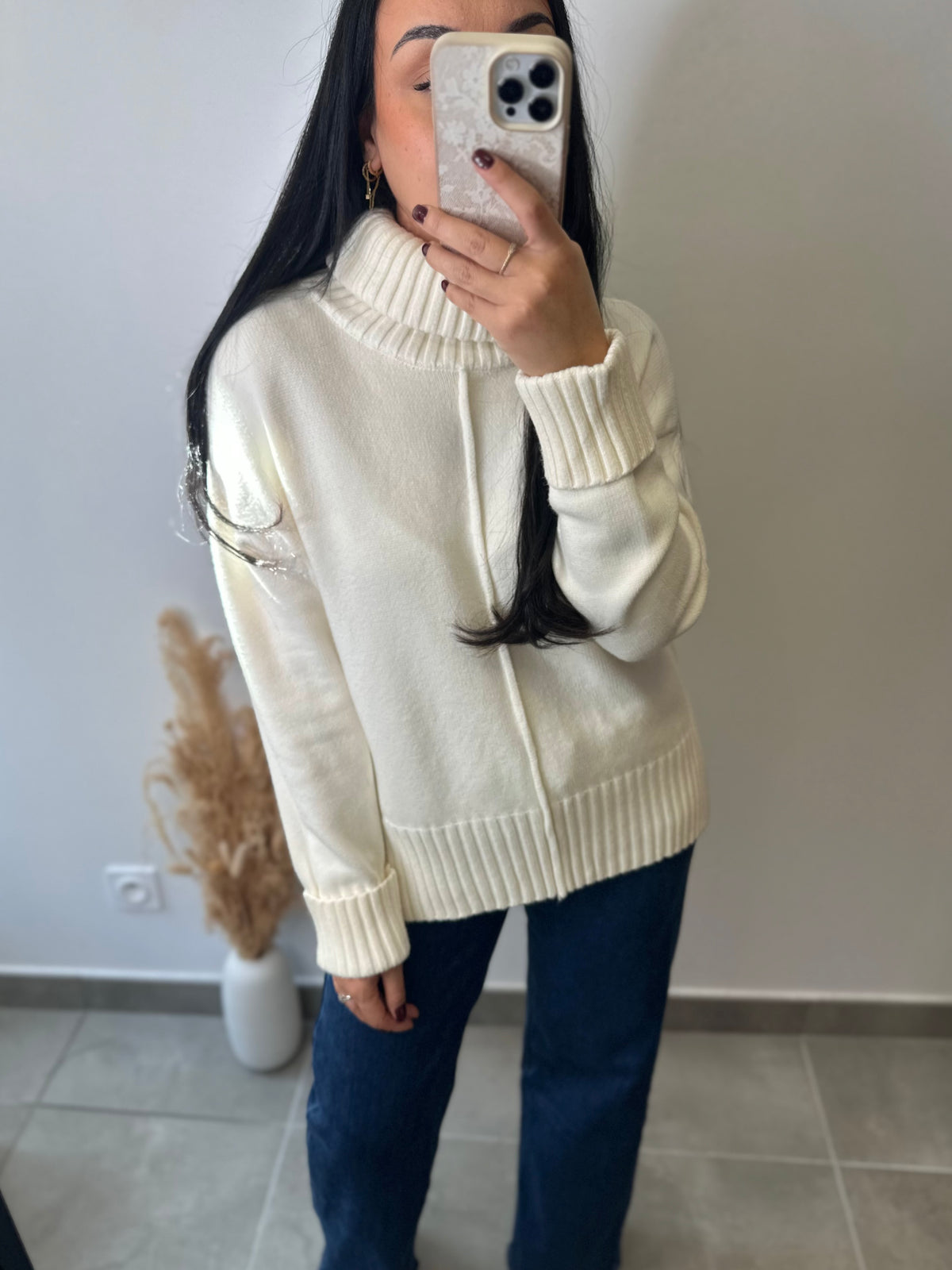 Pull col roulé en viscose couleur crème à détails