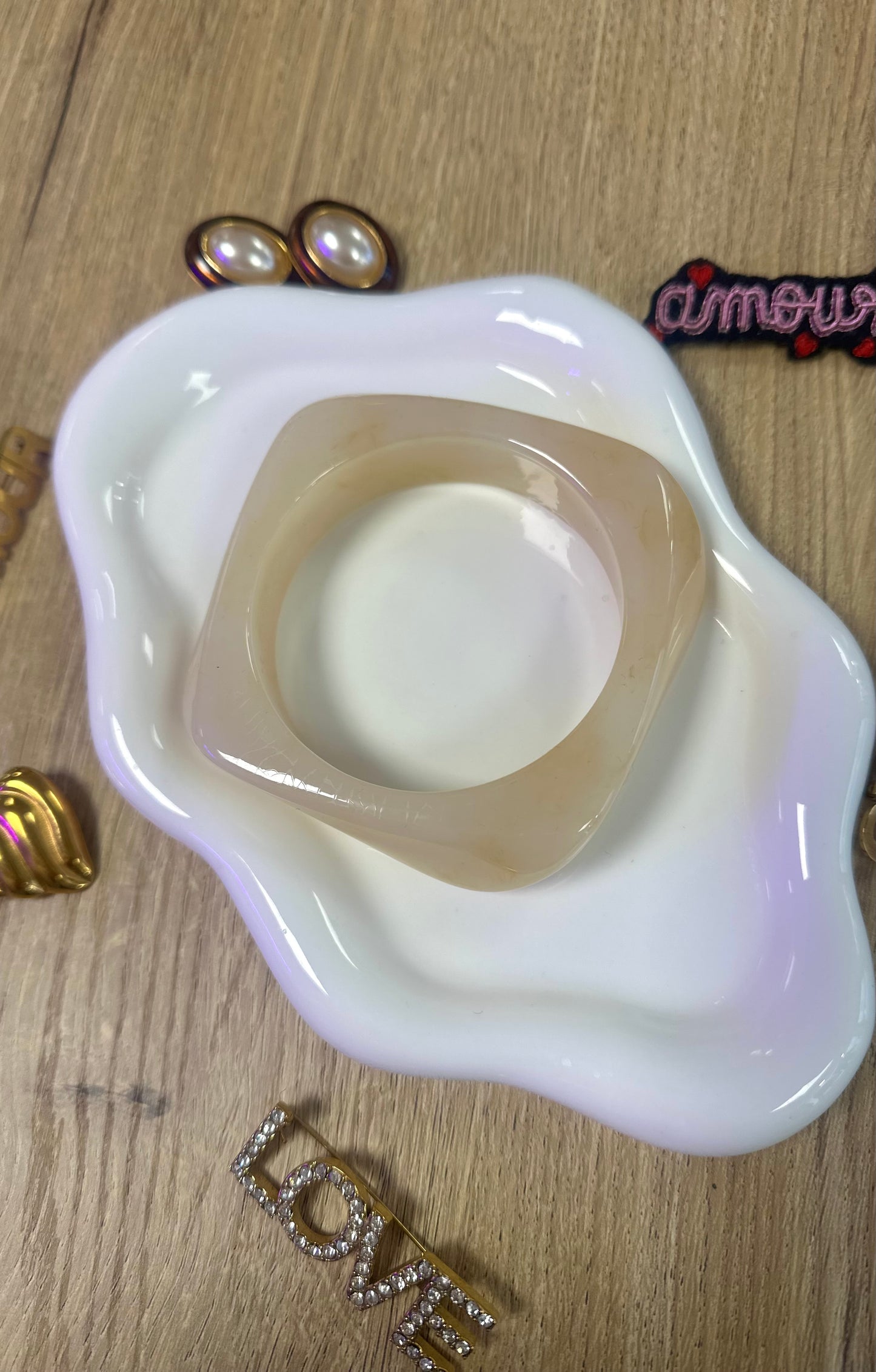 Bracelet géométrique en résine - LOUISE