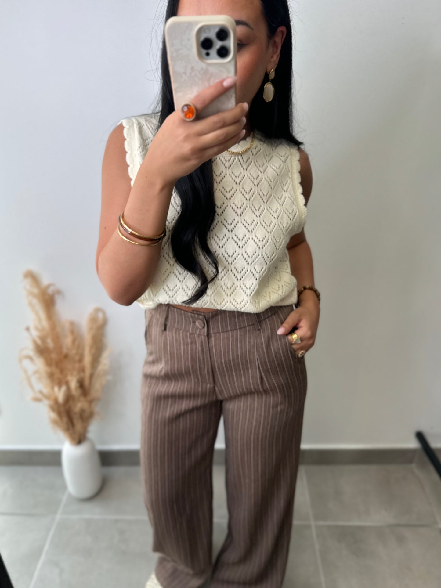 Pull sans manches ajourée à motifs