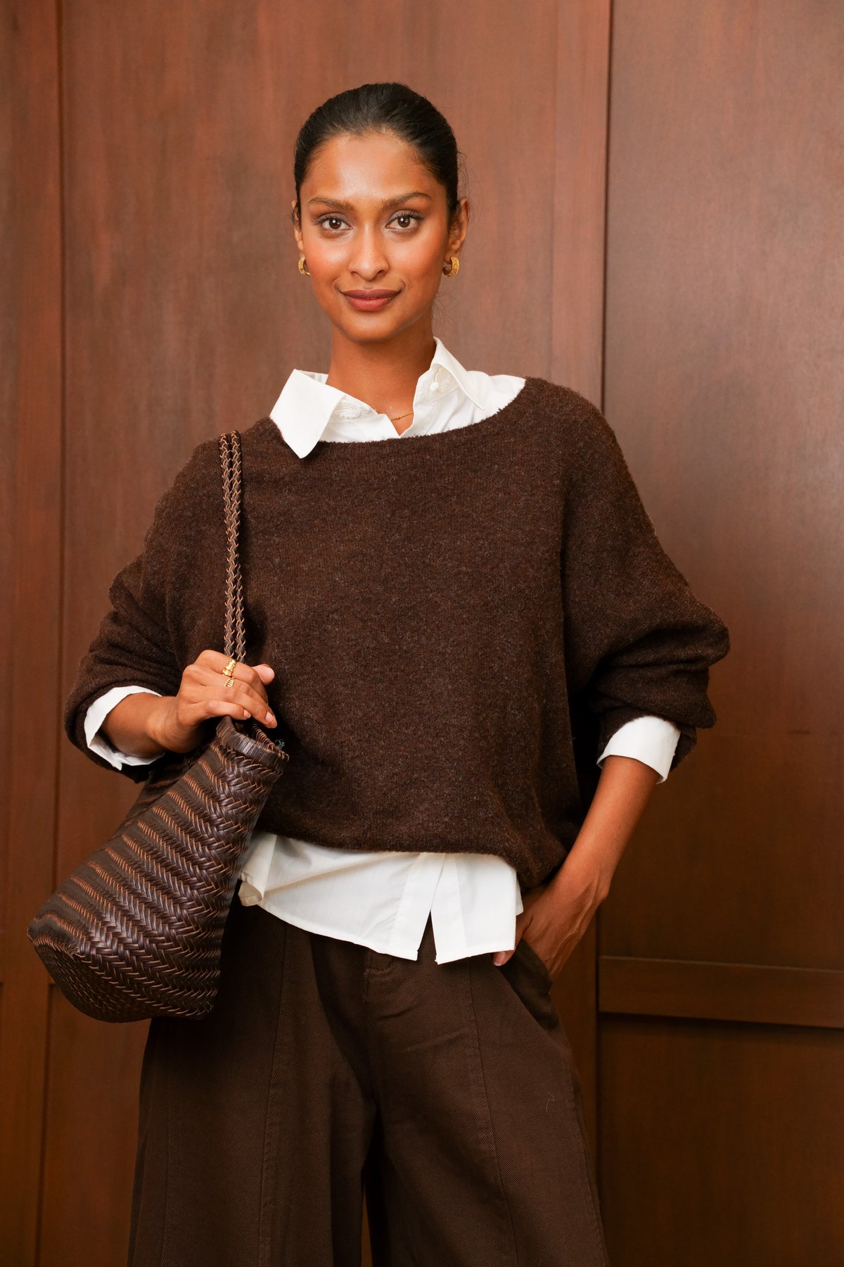 Pull col rond oversize en maille duveteuse chocolat