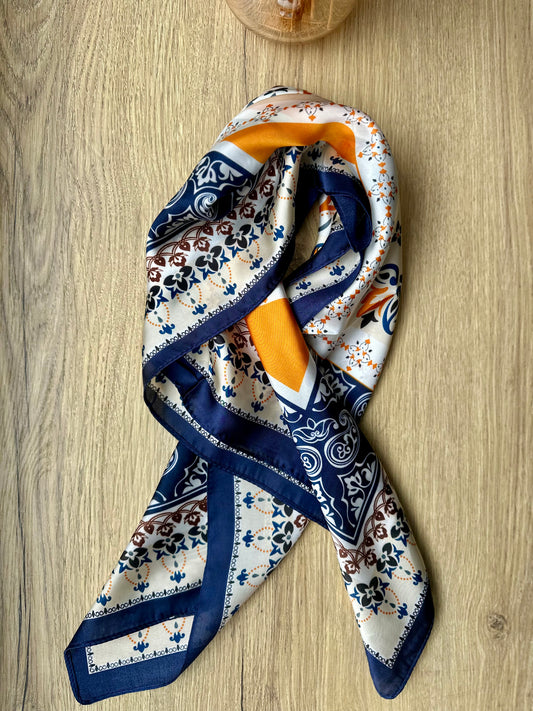 Petit carré de soie à motifs - BLUE