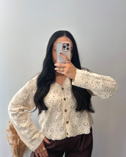 Gilet à crochets beige fleuries - INÈS