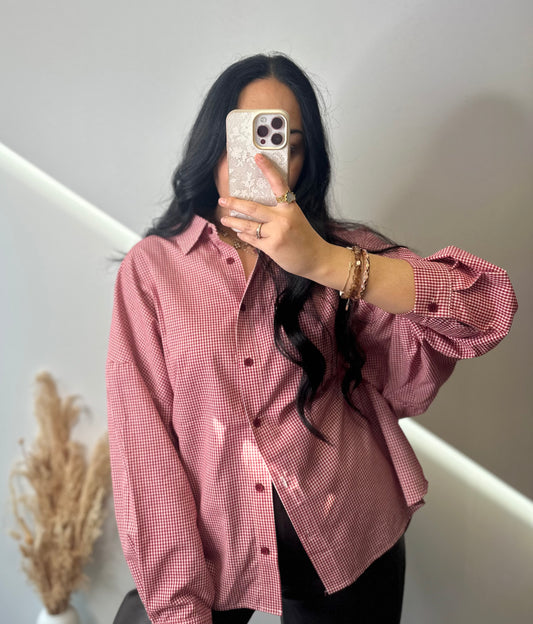 Chemise oversize à petits carreaux vichy rouge boutons bordeaux