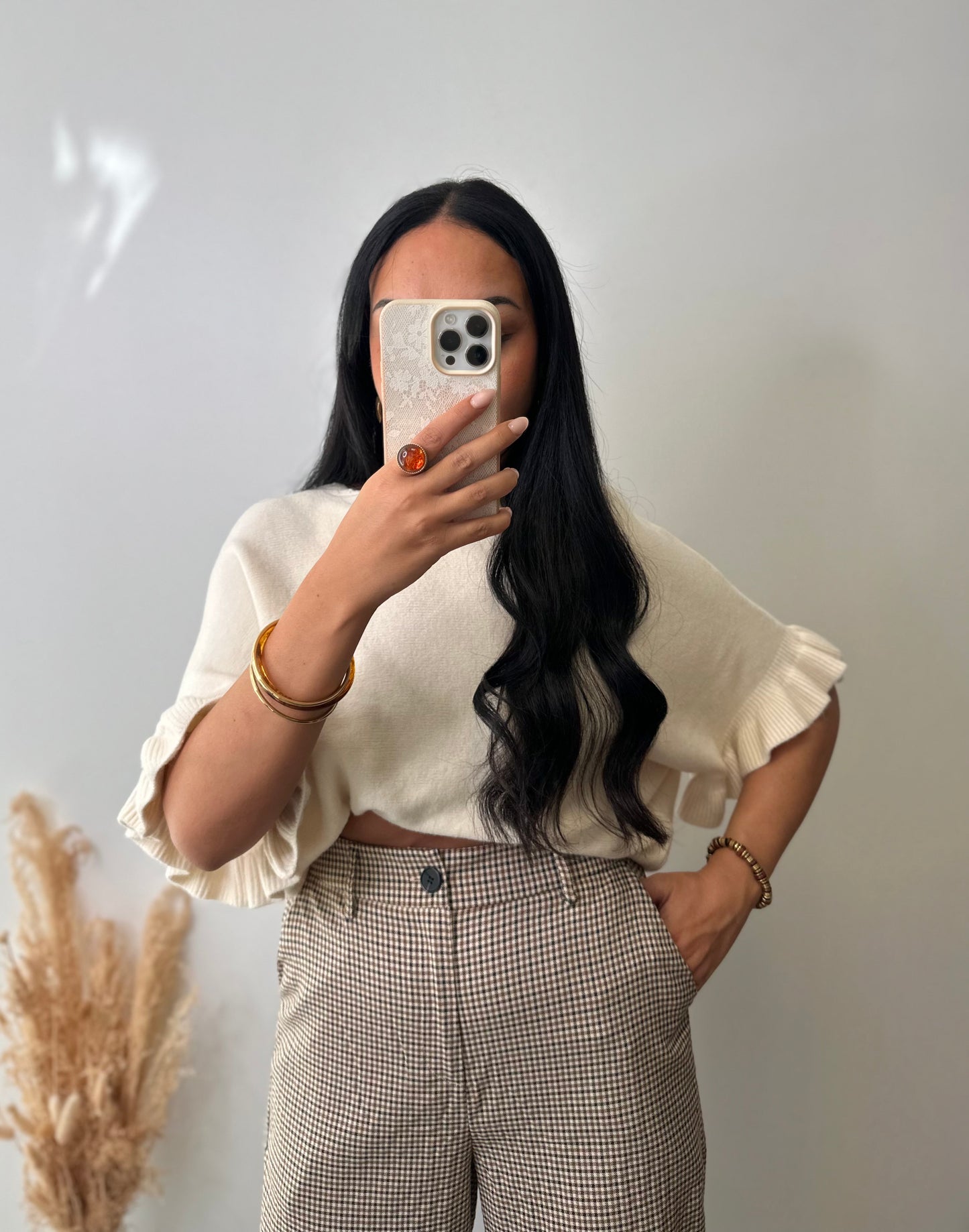 Pull crème manches à détails