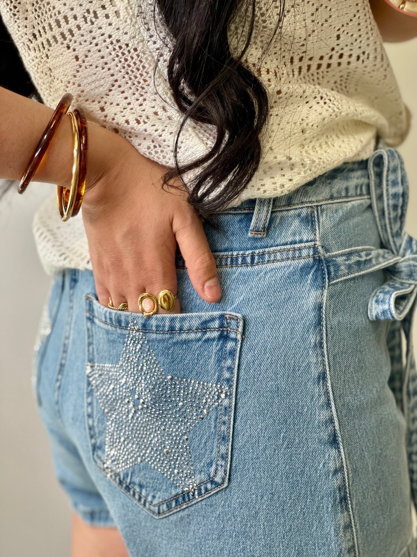 Jupe-short en jean à noeud