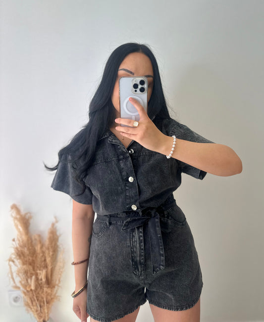 Combi-short noire en jean souple