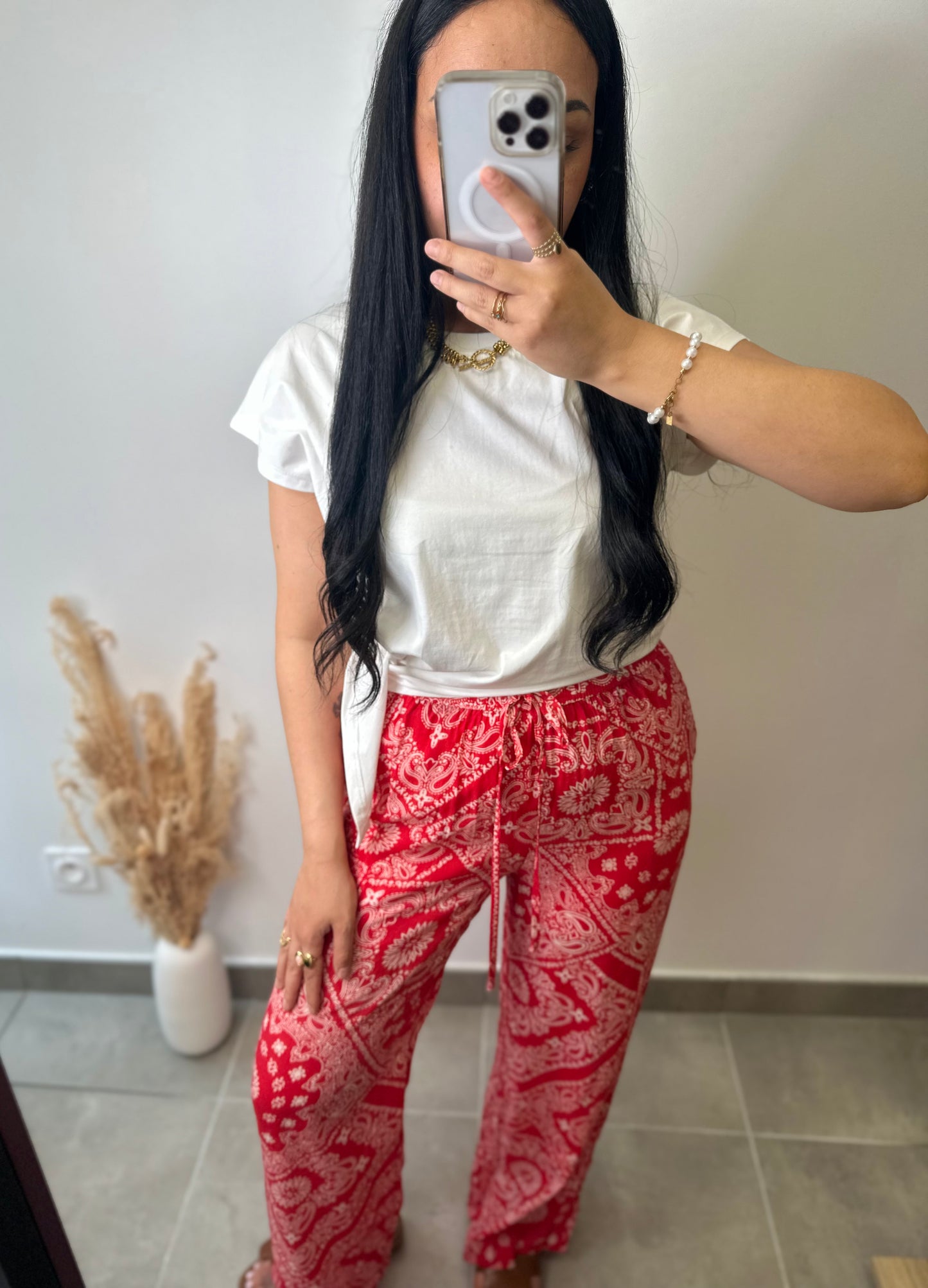Pantalon en viscose rouge imprimé bandana