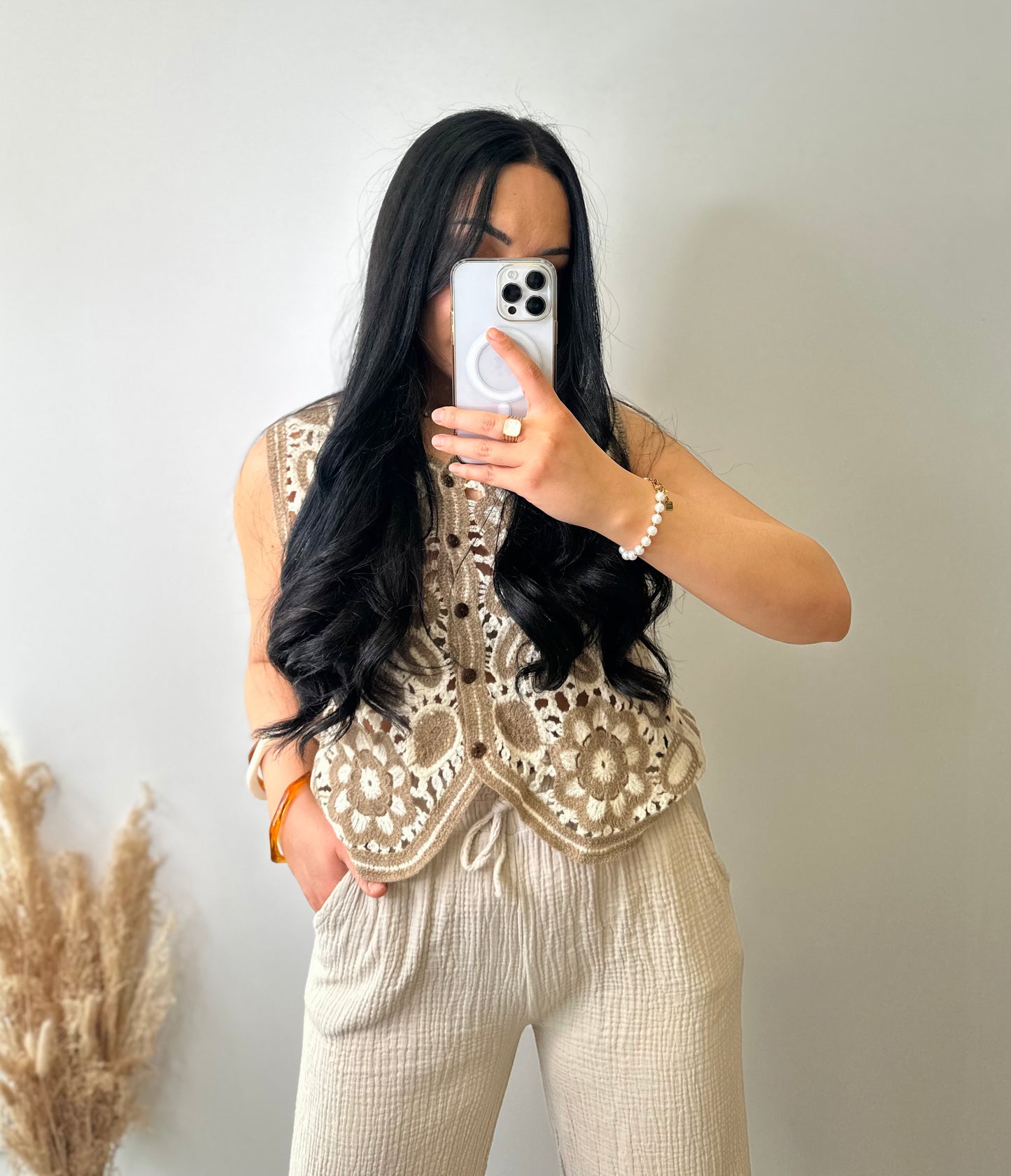 Top à crochets en coton taupe