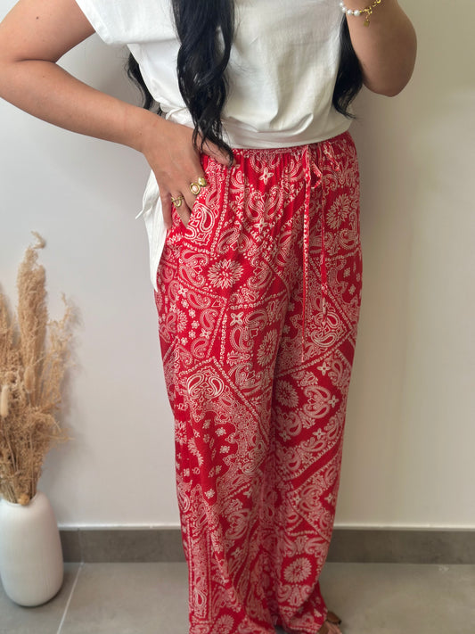 Pantalon en viscose rouge imprimé bandana