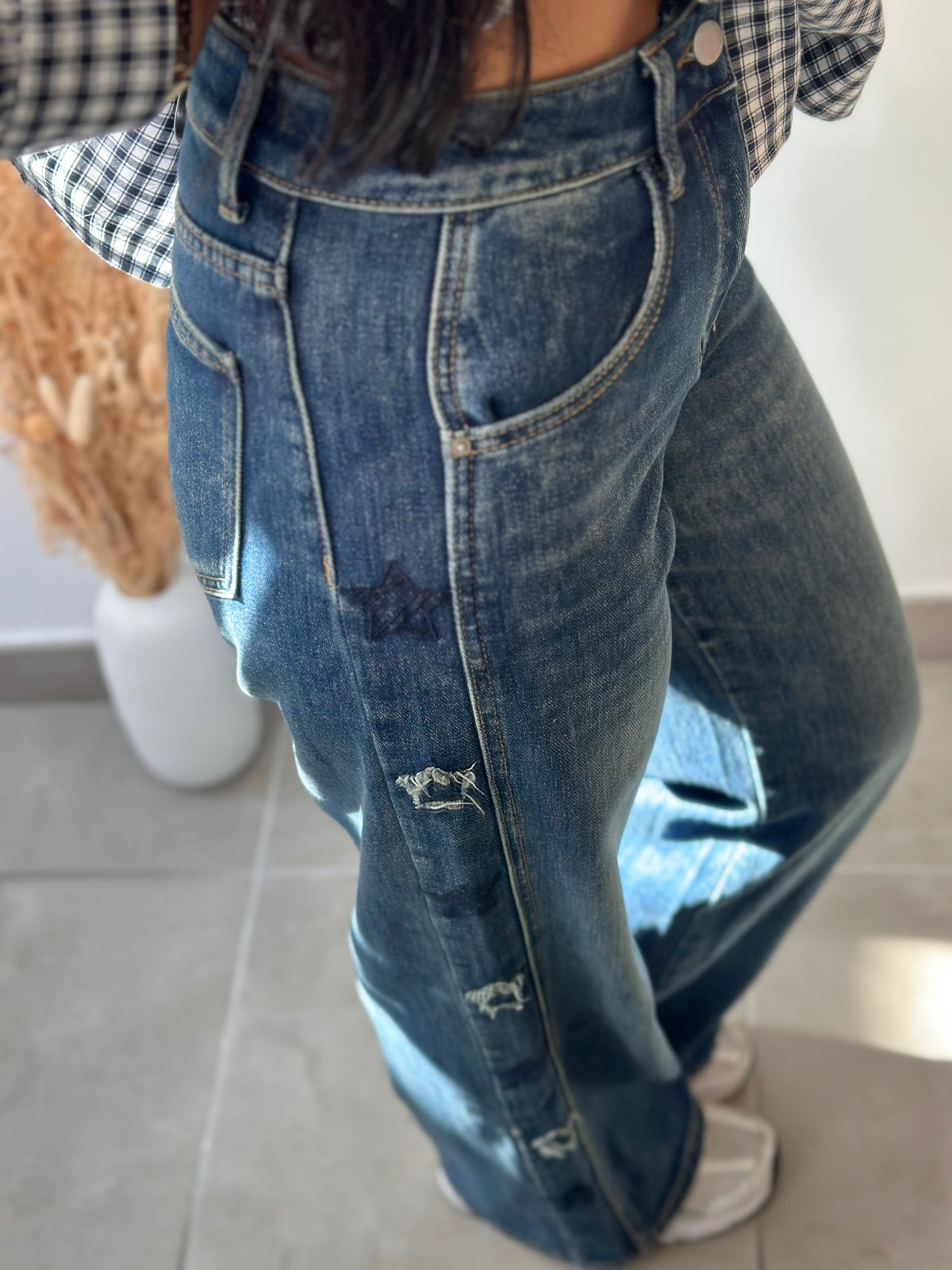 Jean délavé coupe WIDE LEG étoiles sur les côtés