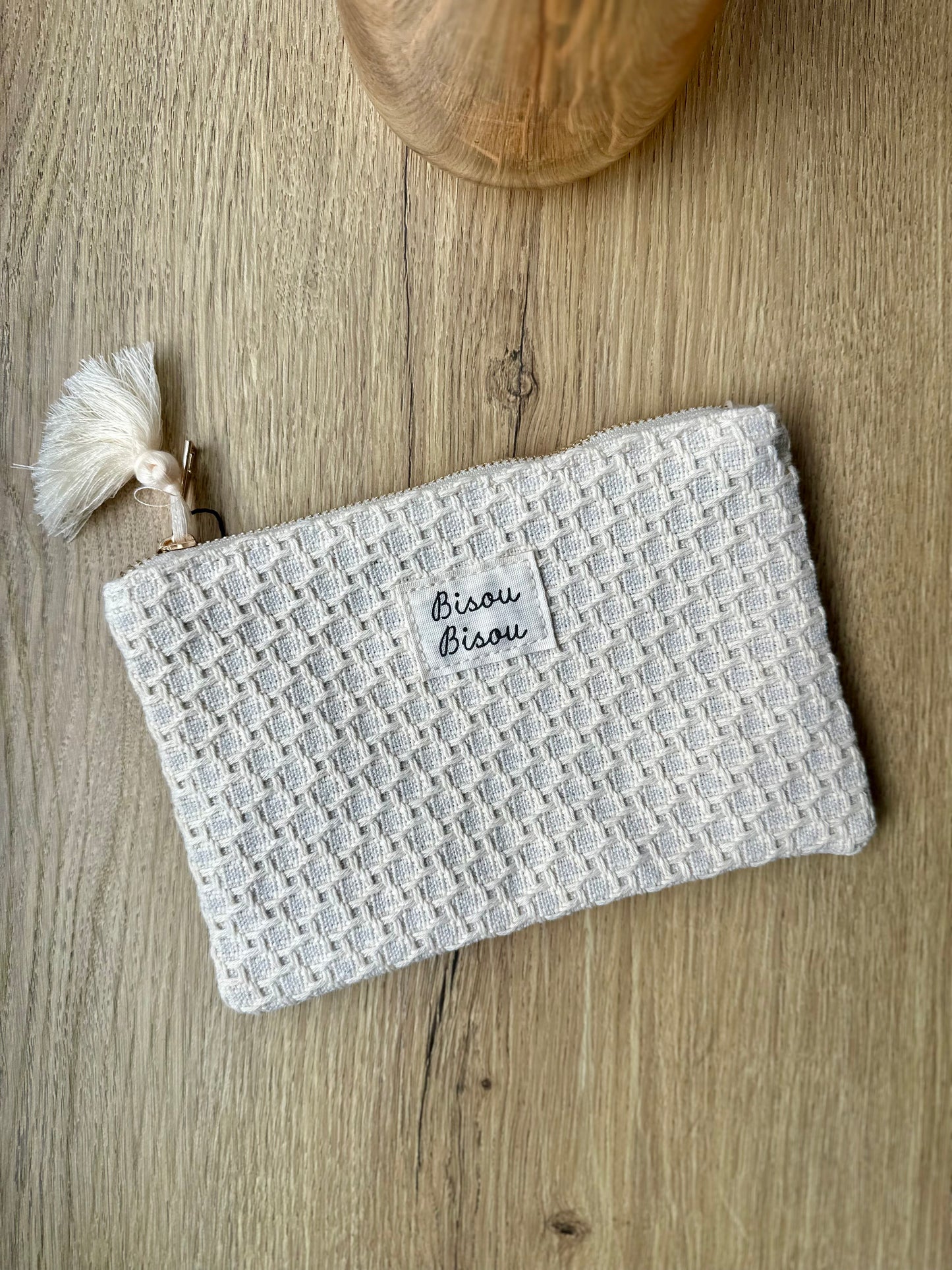 Pochette à inscriptions - BISOUS