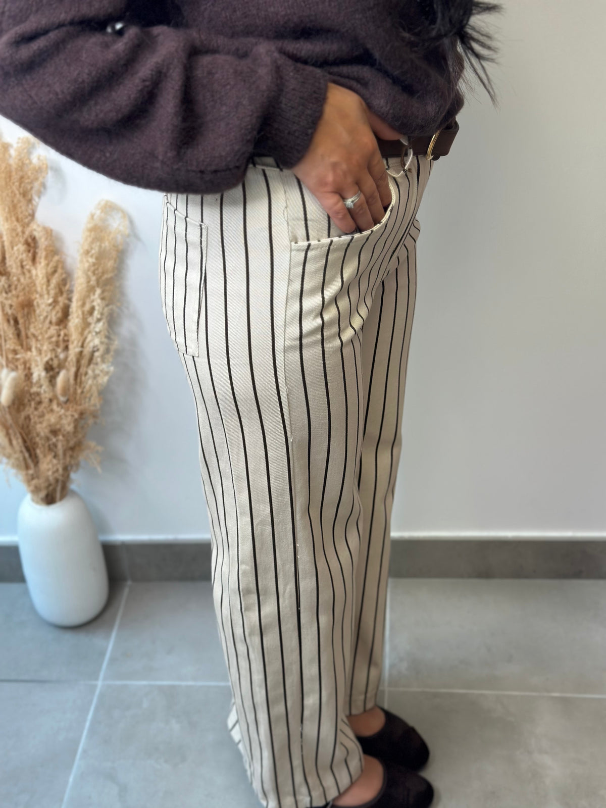 Pantalon à rayures crème et chocolat