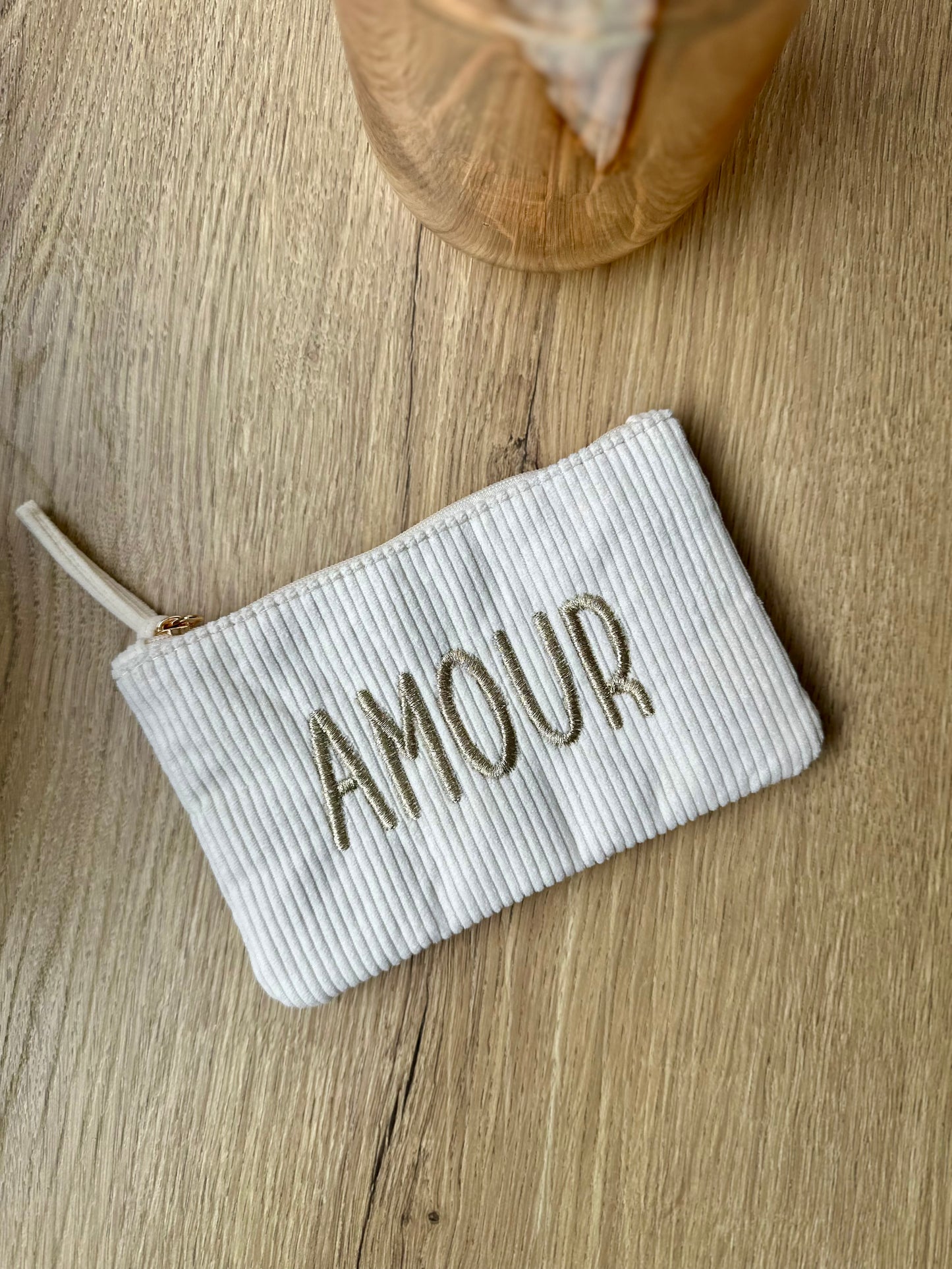 Pochette à inscriptions - AMOUR