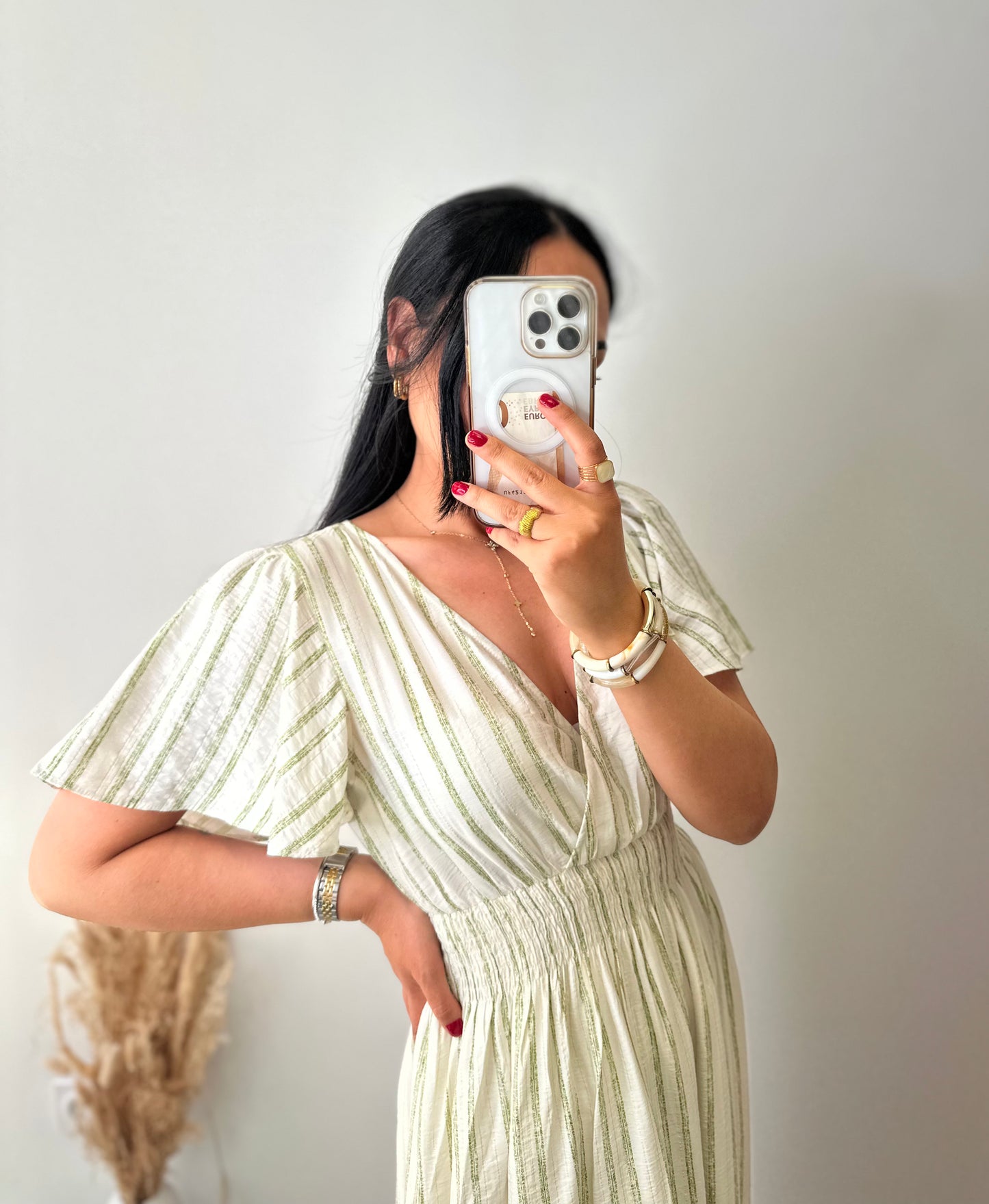 Robe fluide à rayures vertes et dorés
