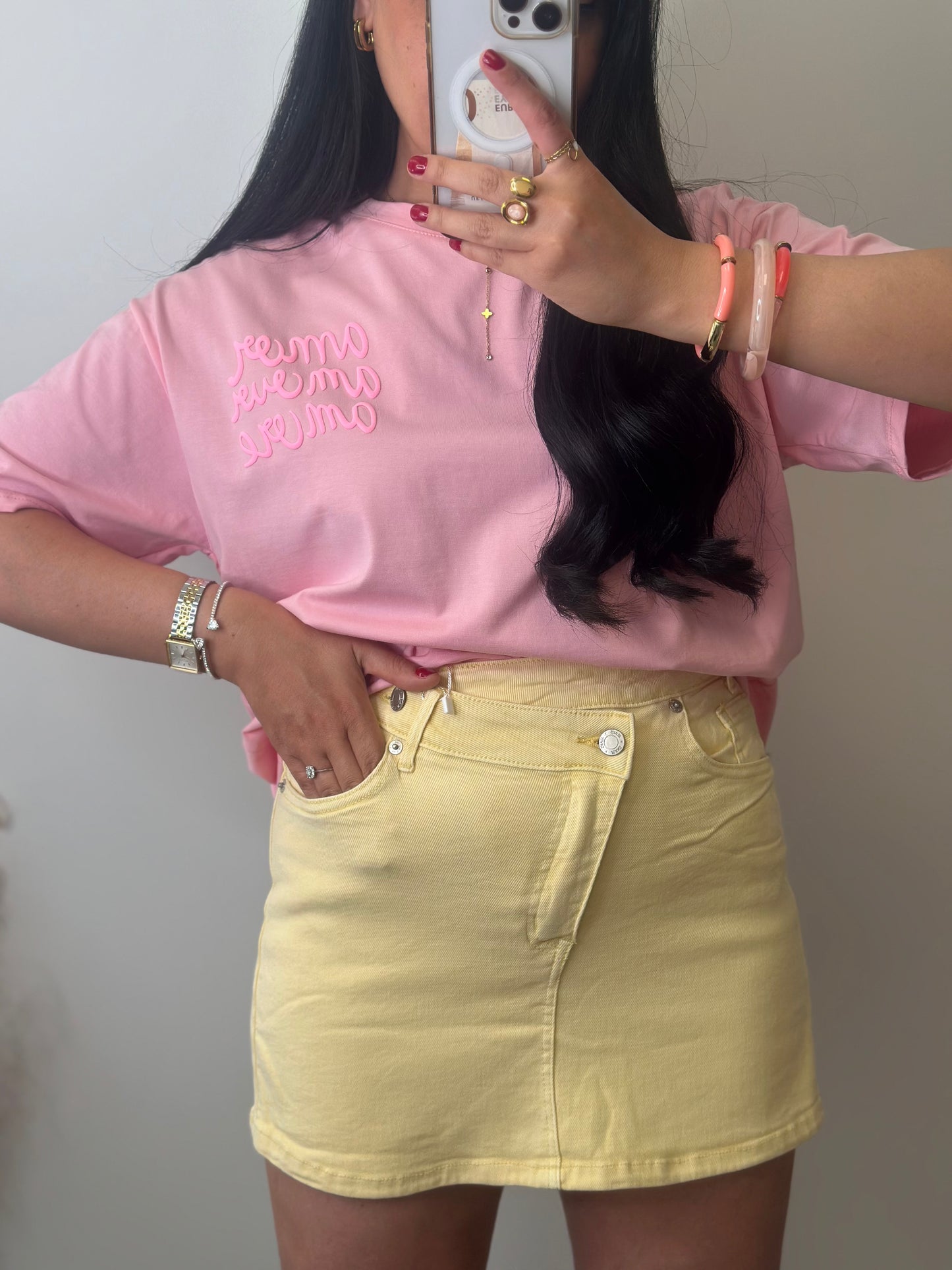 Jupe-short jaune boutons asymétrique